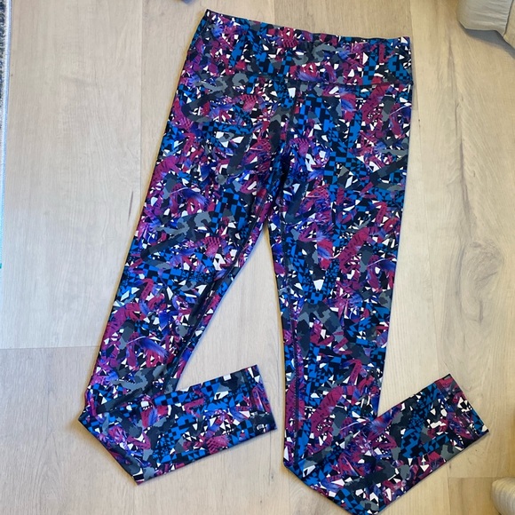 NWOT! ZUMBA Mashed Up Perfect Long Leggings RARE! - Size S - Picture 2 of 6